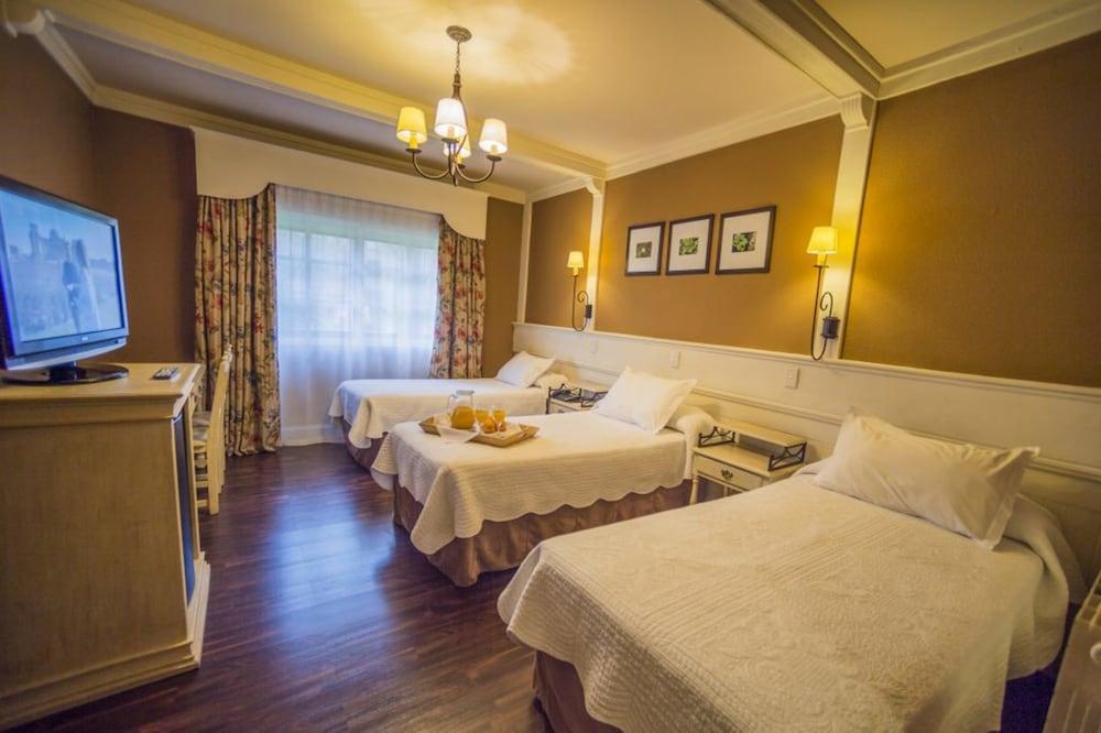 Hotel Posada Los Alamos El Calafate Bagian luar foto