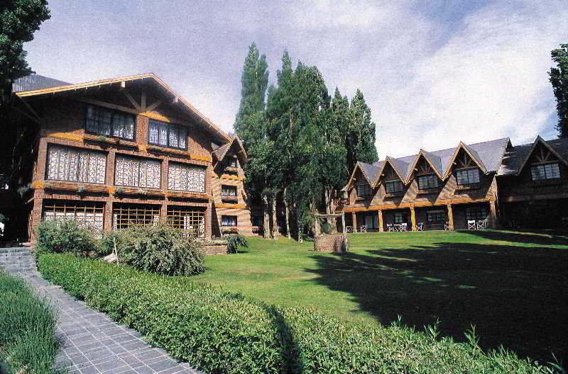 Hotel Posada Los Alamos El Calafate Bagian luar foto