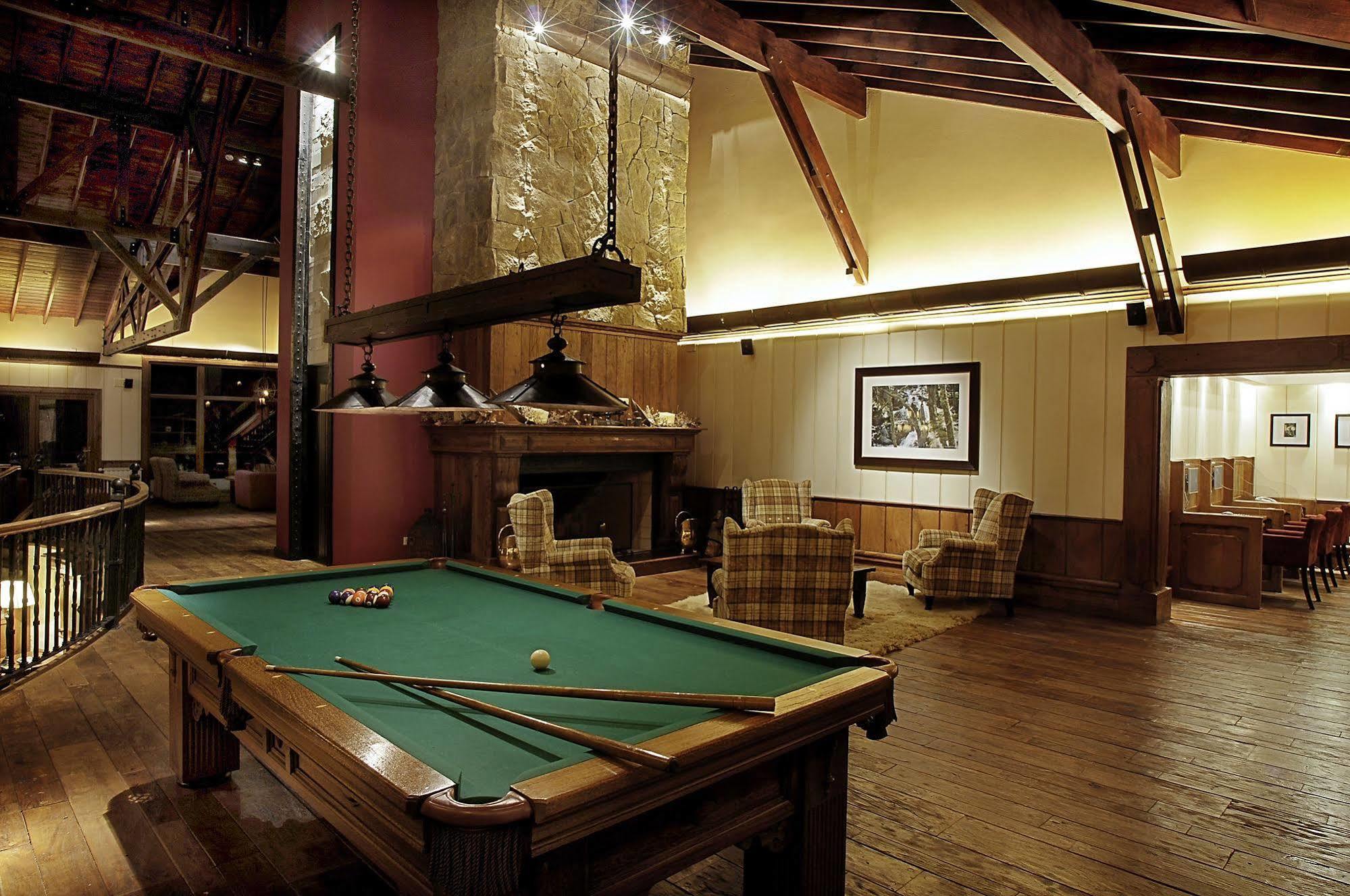 Hotel Posada Los Alamos El Calafate Bagian luar foto